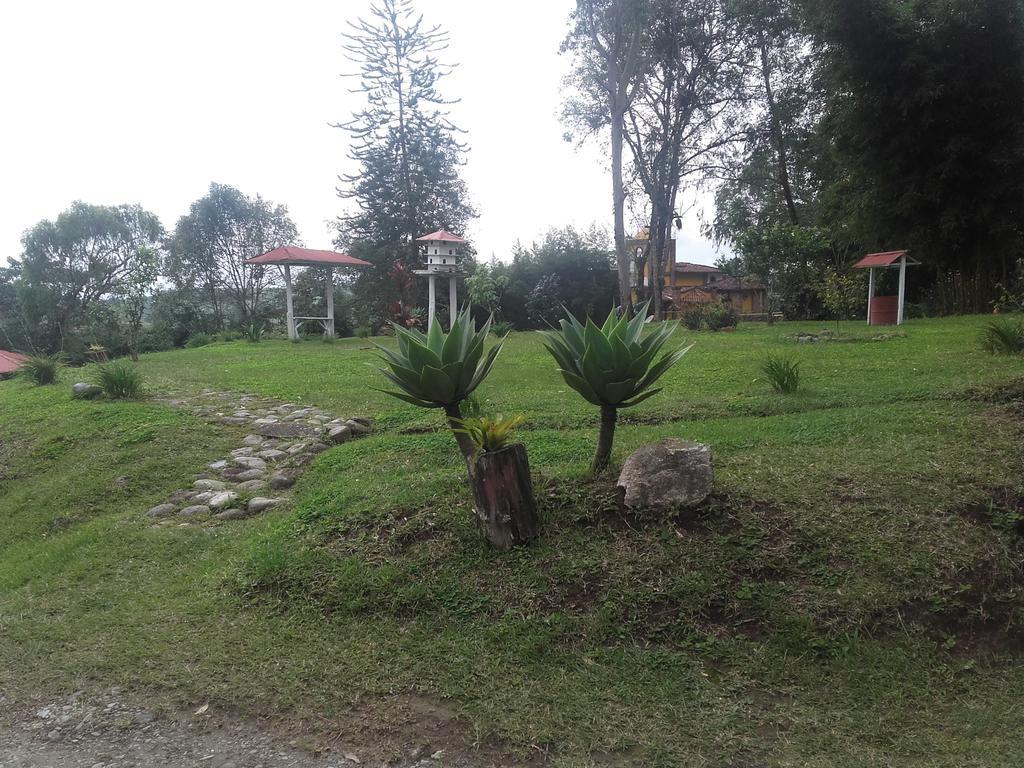 La Gaviota Bnb Bed & Breakfast Filandia Exterior photo